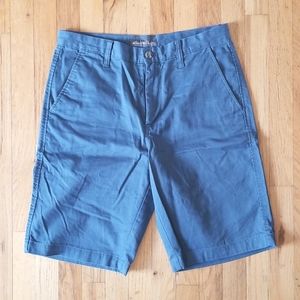 Eddie Bauer Shorts Blue Mens size 32